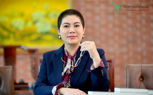 Shark Liên: người phụ nữ có sức ảnh hưởng từ kinh doanh đến chính trị